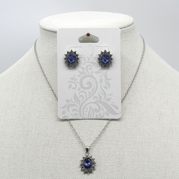 My Bead Emporium Jewelry - Necklace set with earrings and blue crystals.